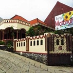 Bunga Matahari Guest House and Hotel