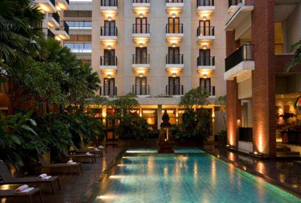 Harga dan Tarif Hotel Santika Malang