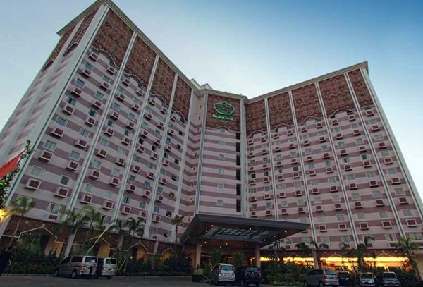 Hotel Dekat Bandara Adi Sumarmo Solo