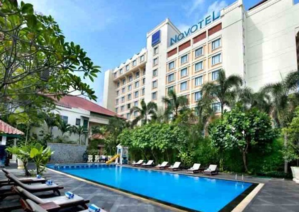 Hotel Murah di Solo Jalan Slamet Riyadi