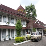 Crown Hotel Tasikmalaya