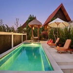 Harmonious Surf Camp Villa